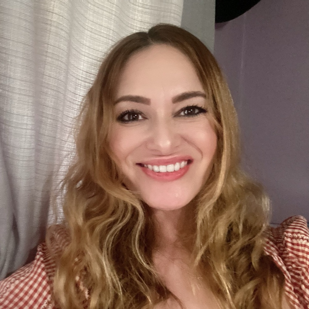 Meet your Posher, Ariana